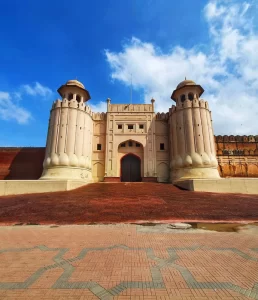 historical places lahore